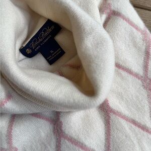 Brooks Brothers Women's Cream and Pink Turtleneck Sweater Cashmere